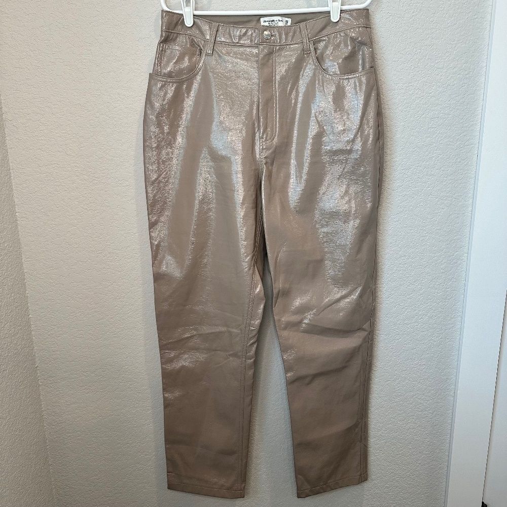 NWT Abercrombie & Fitch Brown Faux Leather Curve Love 90’s Straight Pants 14